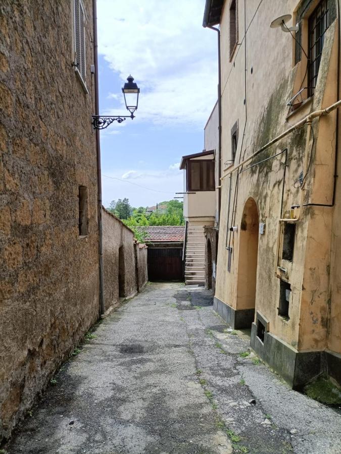 Nepi - Intero Alloggio Nel Centro Storico Luaran gambar